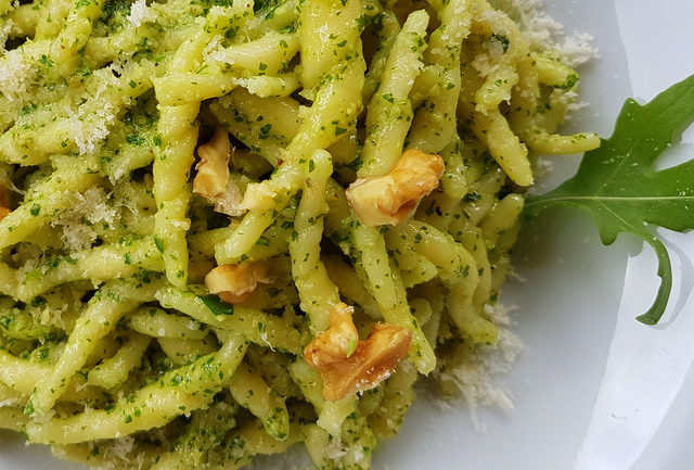 Trofie pasta with rocket pesto