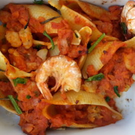 conchiglioni with prawns