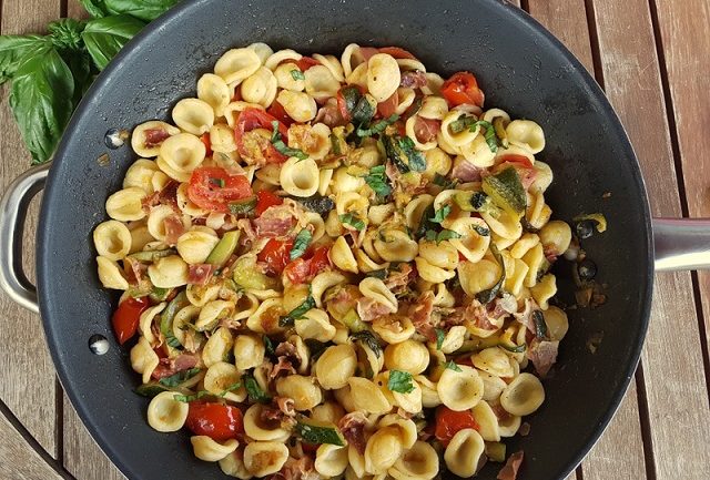 Orecchiette pasta with zucchini and speck