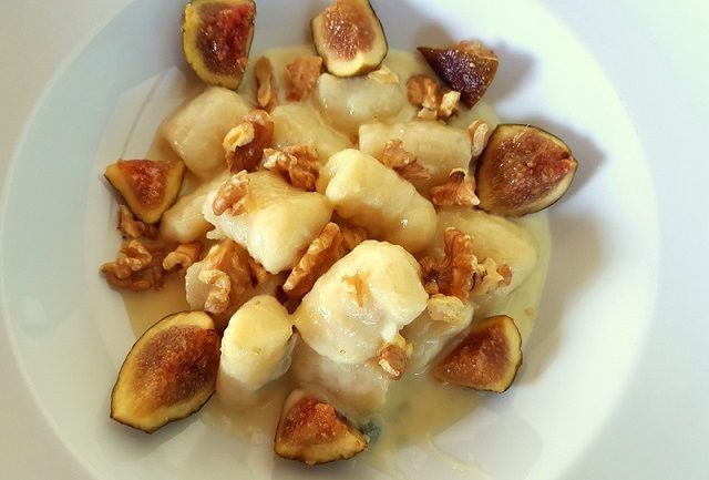 gnocchi with gorgonzola walnuts and figs