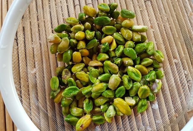 Scialatielli pasta with pistachio pesto