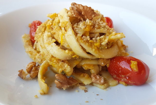 Scialatielli with yellow peppers, tomatoes & walnuts