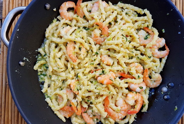 Busiate pasta with bottarga and prawns 