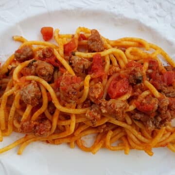 bigoli pasta with luganega sausage