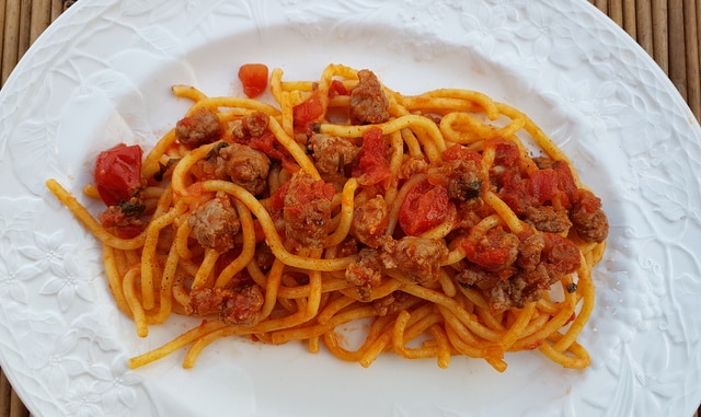 bigoli pasta with luganega sausage