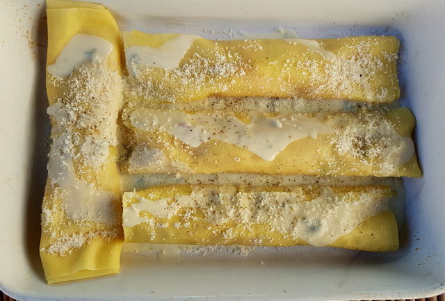 Cannelloni with pumpkin and goat cheese