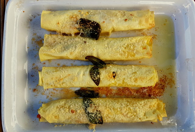 Cannelloni with pumpkin and goat cheese