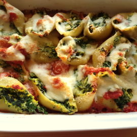 Conchiglioni pasta shells with spinach and ricotta