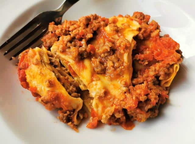 Baked fazzoletti pasta from Abruzzo (fregnacce Abruzzesi)