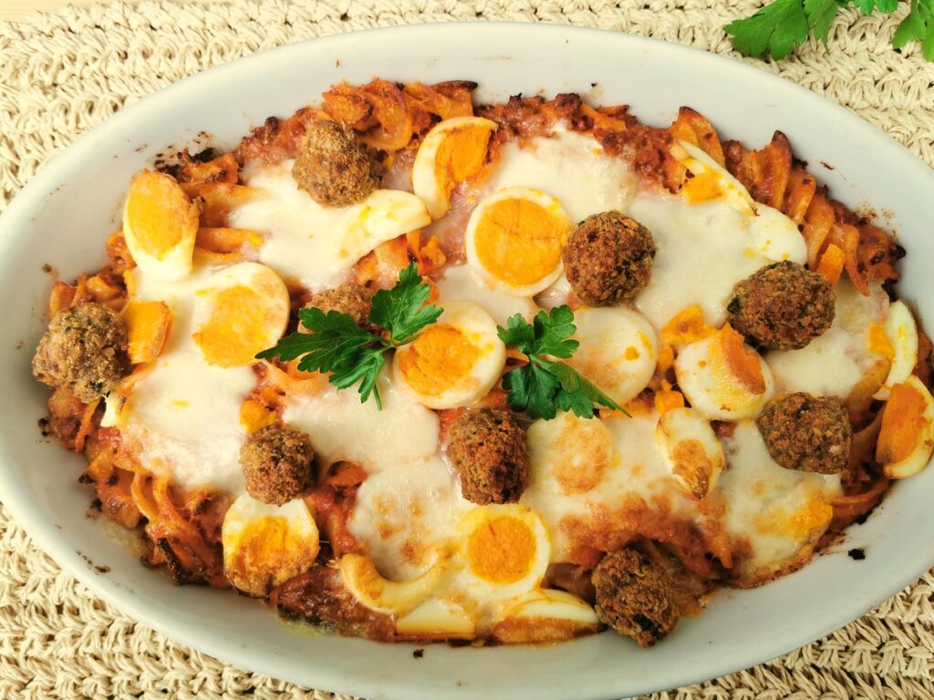 Calabrian baked pasta with meatballs