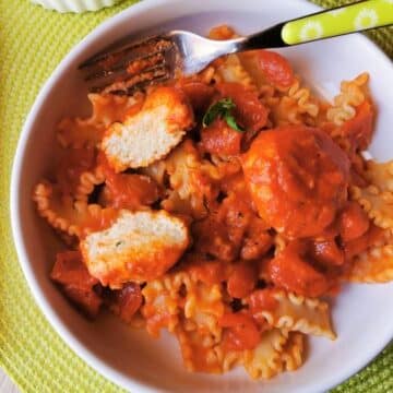 Calabrian ricotta balls in tomato sauce