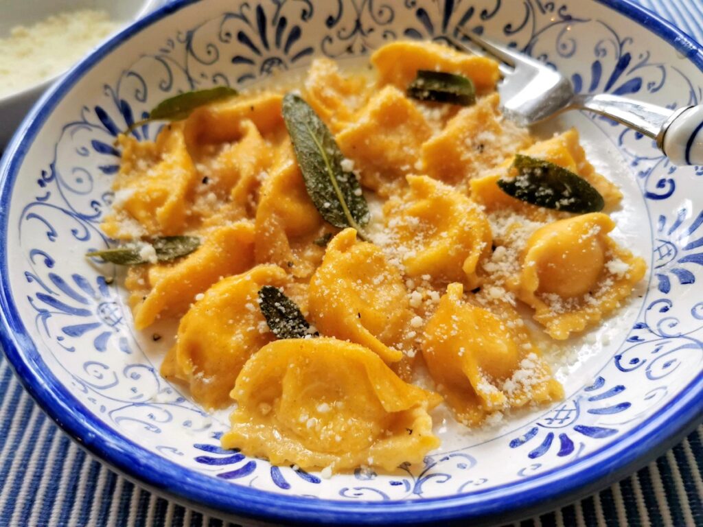 pics Square Pasta With Cheese Inside cheese stuffed agnolotti del plin the