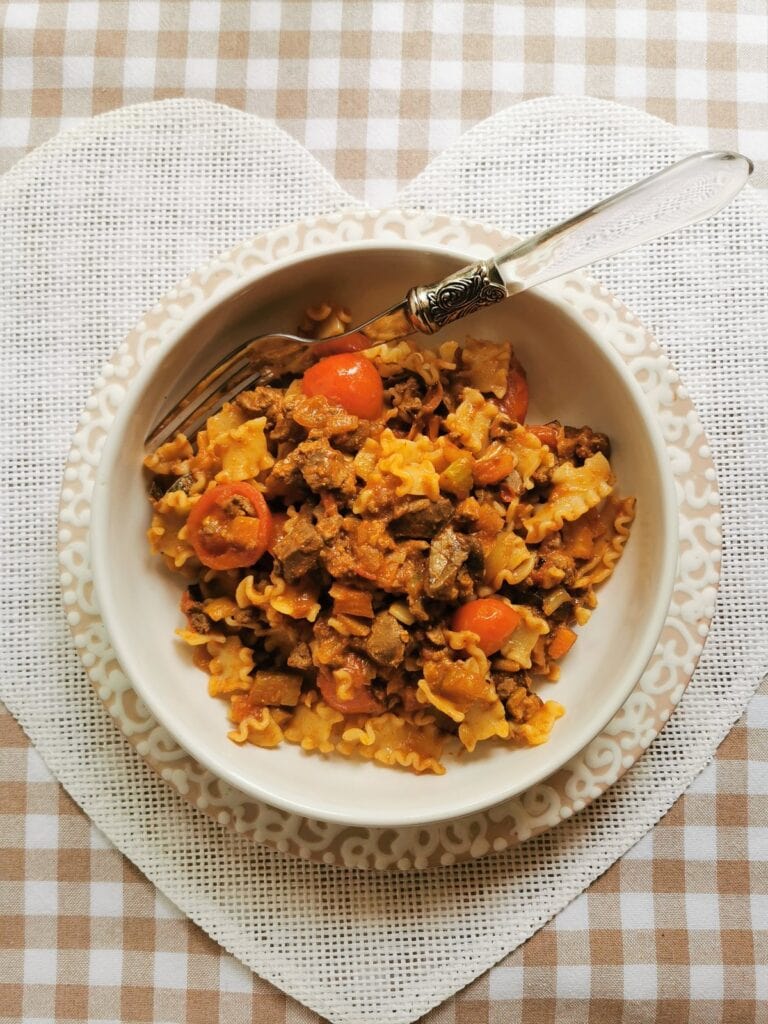 Chicken liver pasta with porcini mushrooms; Recipe from Marche