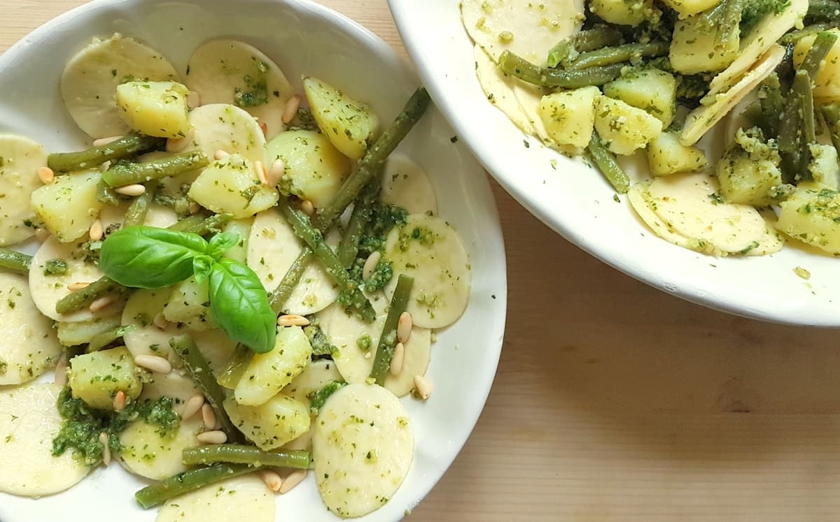 Pesto pasta Liguria with potatoes and green beans.