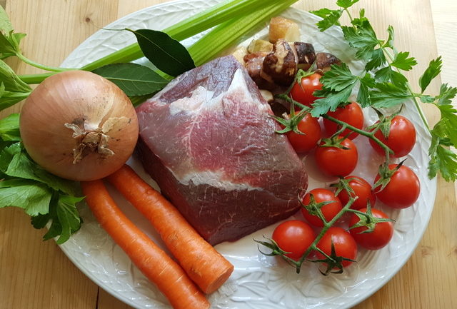 Ingredients for corzetti pasta with Genovese meat sauce 