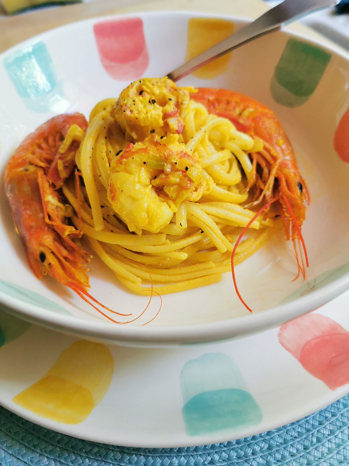 Creamy Italian prawn (shrimp) saffron linguine.