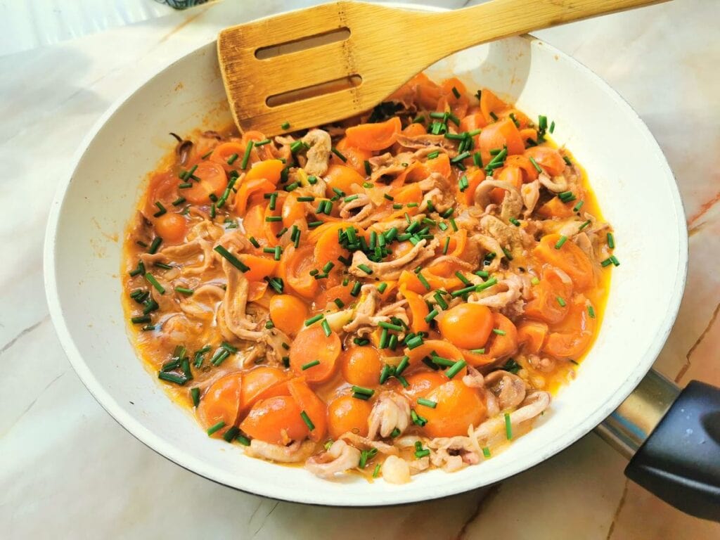 Easy Italian squid pasta recipe from Abruzzo. – The Pasta Project