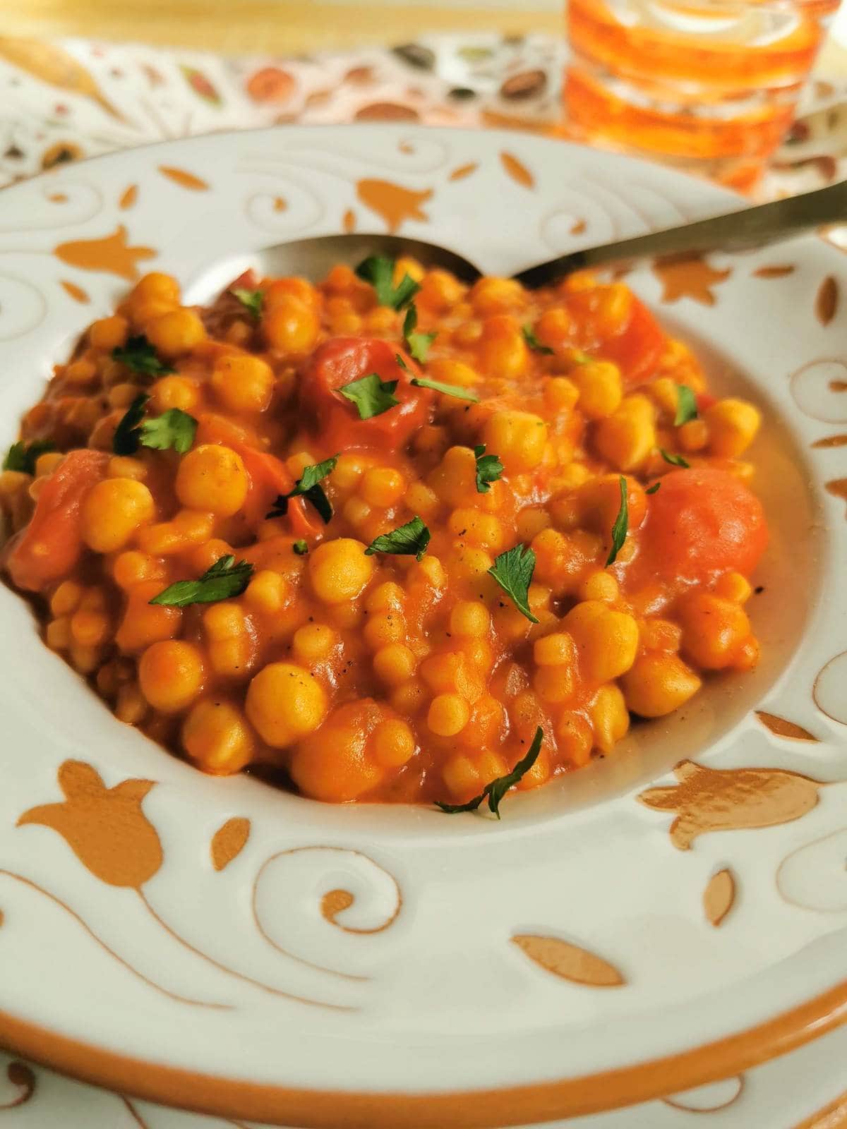 Sardinian fregola with chickpeas (pasta e ceci)