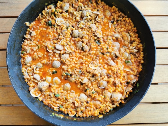 fregola with clams 