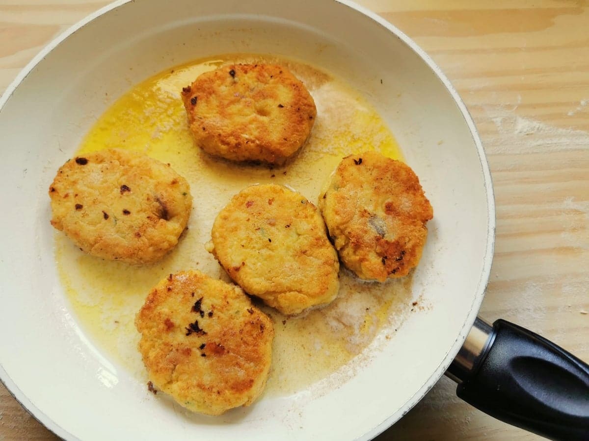 canederli pressati being fried in butter