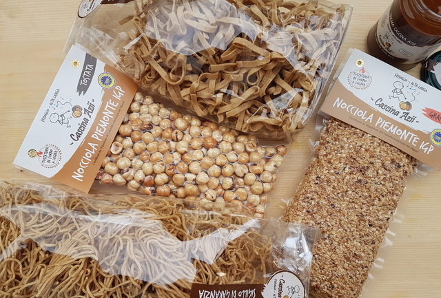 hazelnuts, hazelnut pasta and other products from Piemonte