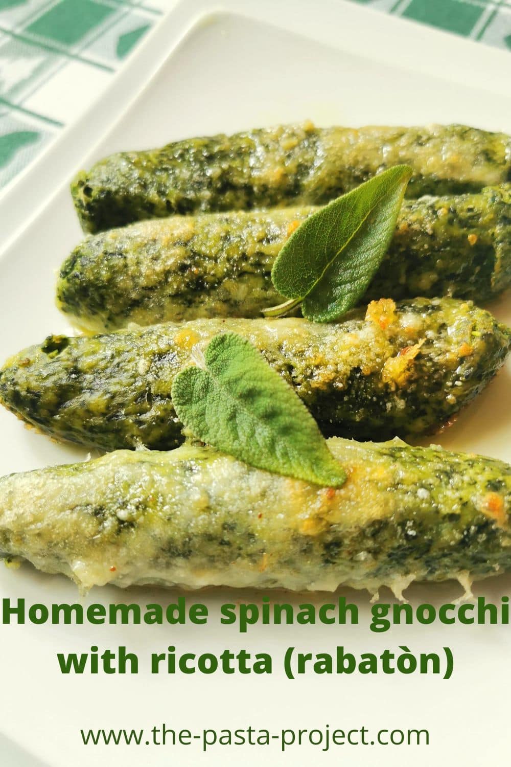 Homemade spinach gnocchi with ricotta (rabatòn)