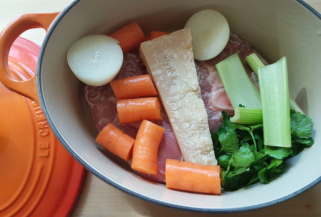 ingredients for osso buco broth in Dutch oven