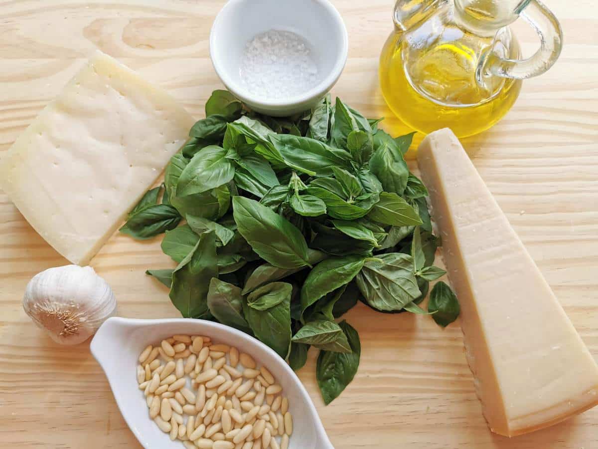 ingredients needed to make basil pesto genovese