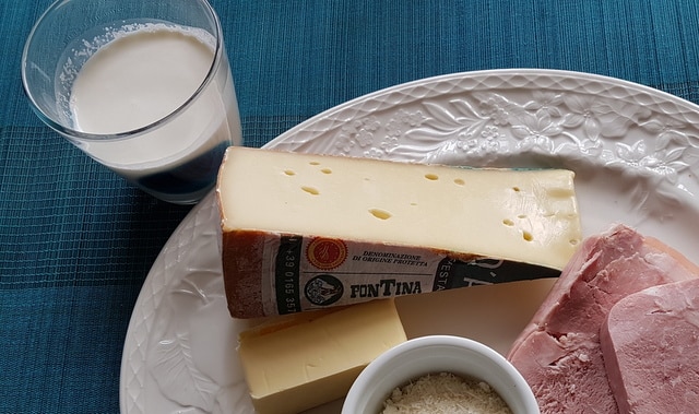 Ingredients for pasta alla valdostana, Aosta Valley