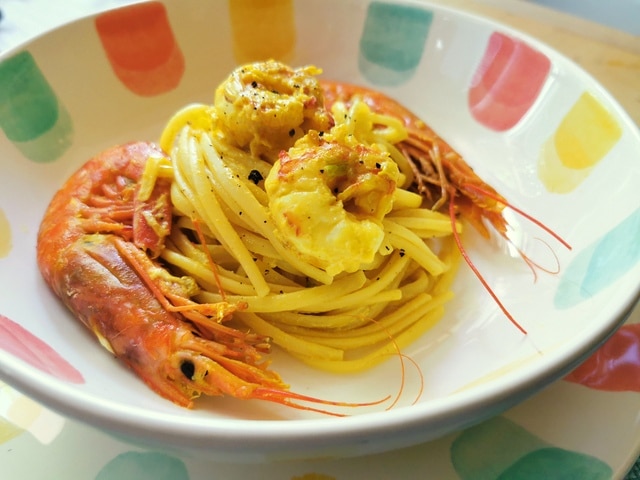 Creamy Italian Prawn Saffron Linguine-image
