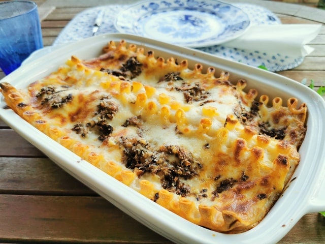 Italian ricotta mushroom lasagne al forno