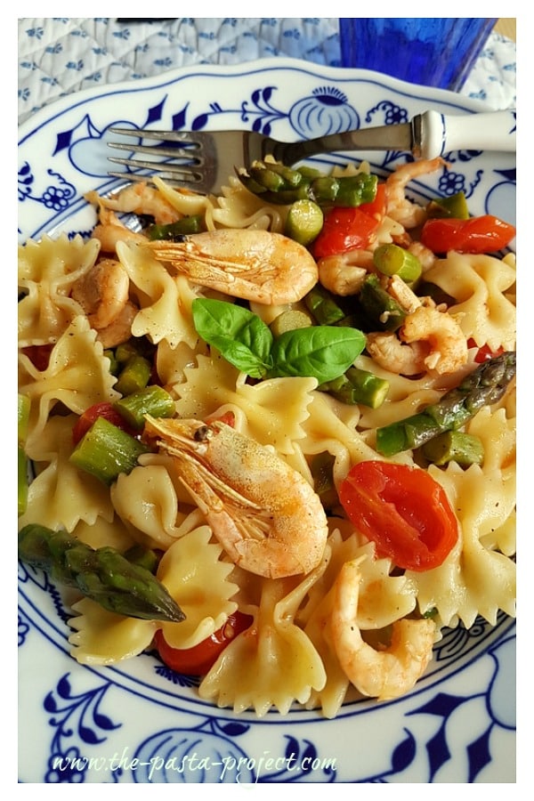 Italian shrimp and asparagus farfalle recipe