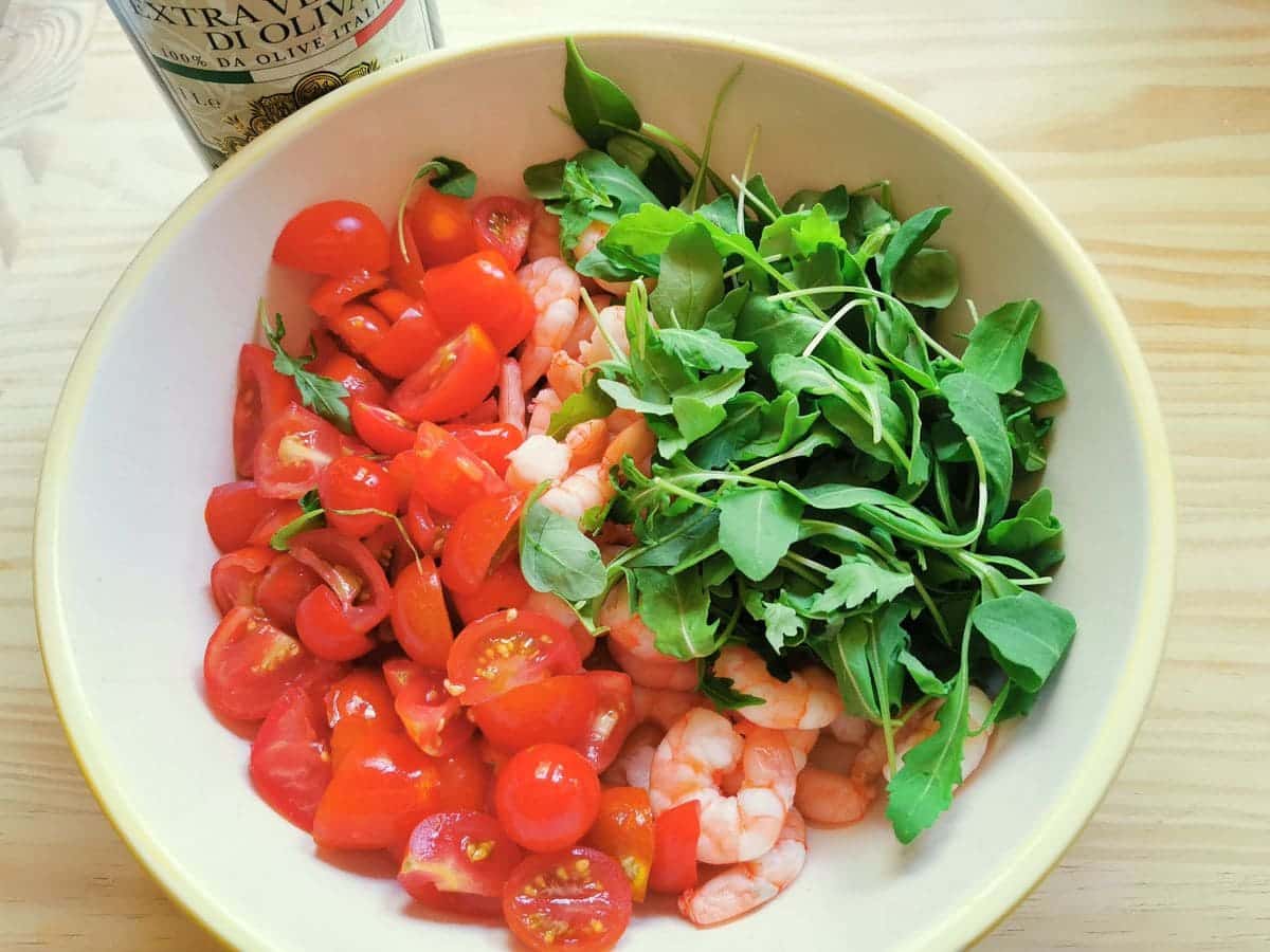 spaghetti salad ingredients in large salad bowl