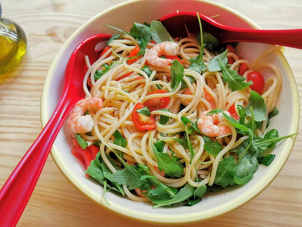 Italian cold spaghetti salad with shrimp