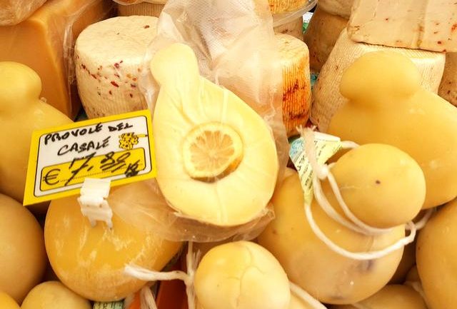 Lemon provolone for sale in Sicilian market