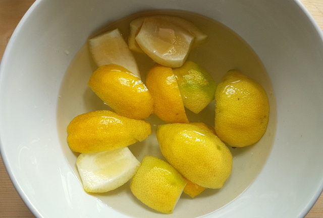 lemon peel in water for lemon water spaghetti recipe