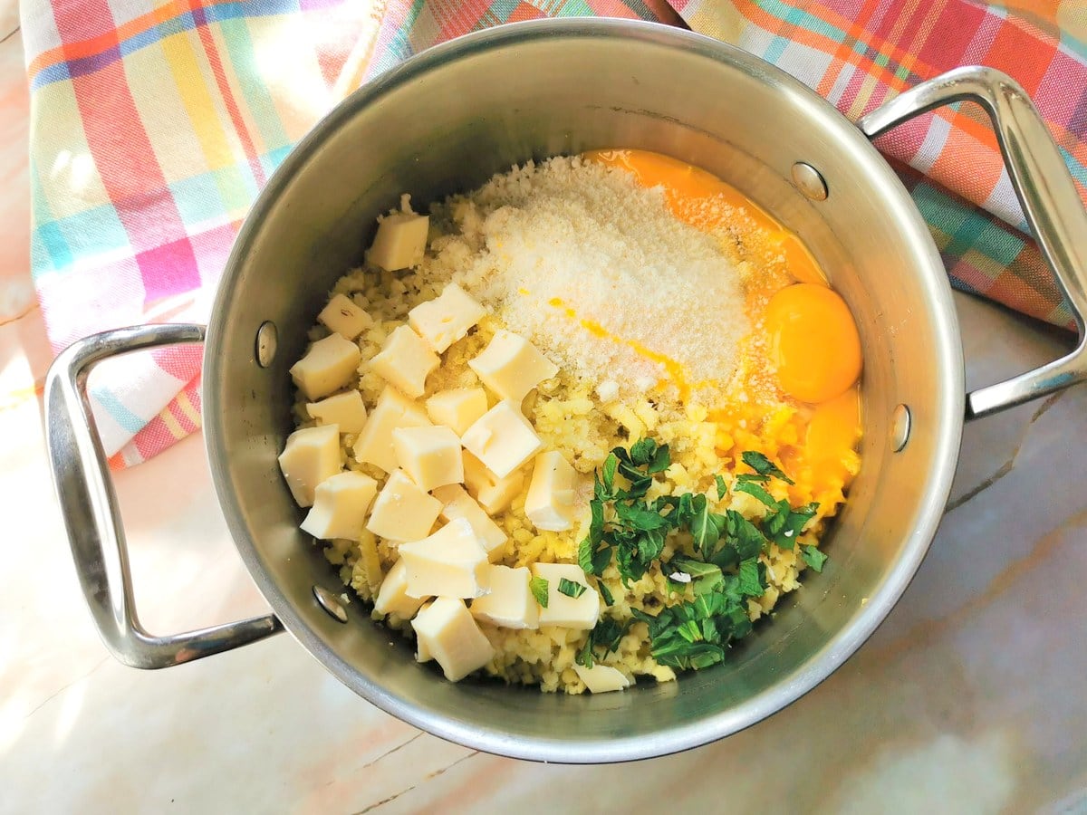 ingredients for ravioli filling in pot