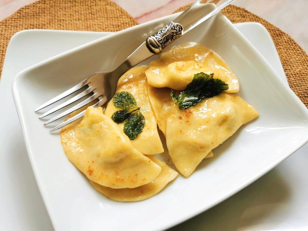 Ligurian potato and mint ravioli