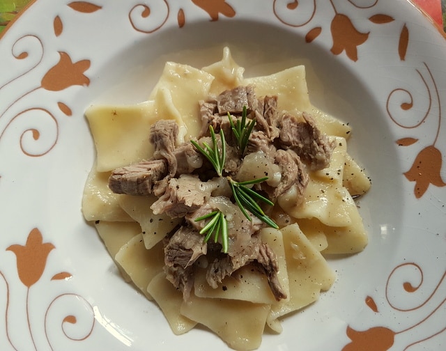 Pasta with Braised Veal and Onions (Maltagliati con L'aggrassatu)