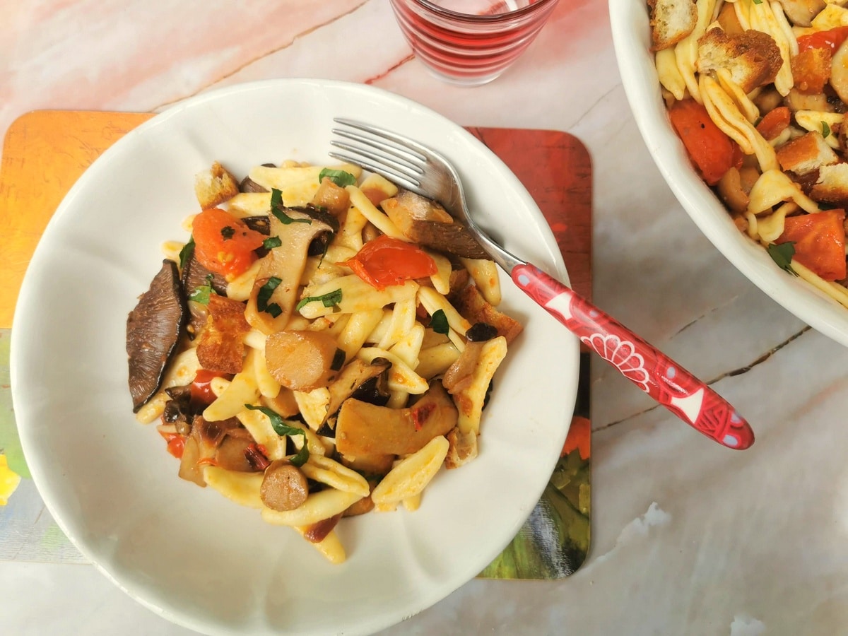 Olive Leaf Pasta with King Oyster Mushrooms.