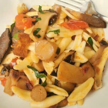 Olive Leaf Pasta with King Oyster Mushrooms. Recipe from Puglia.