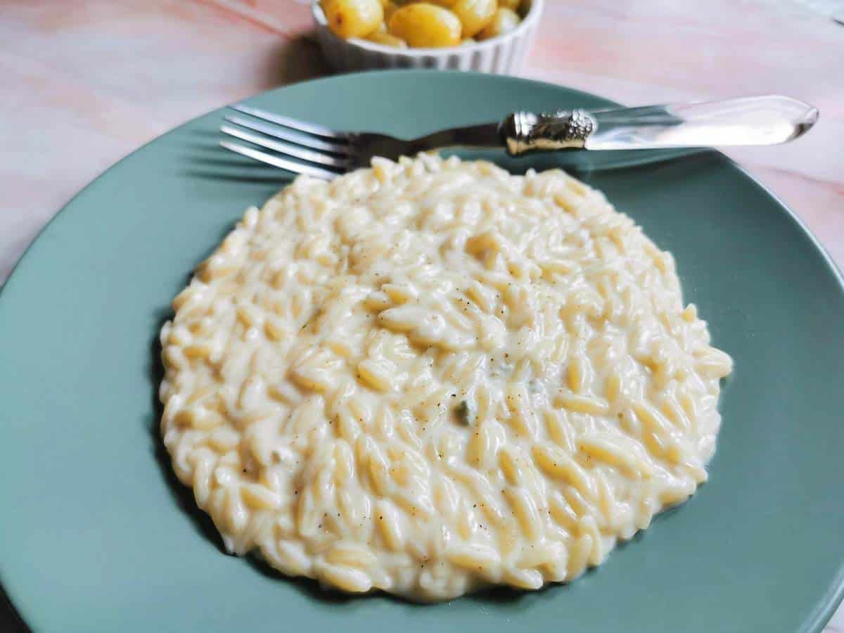 Orzo risotto with Gorgonzola.