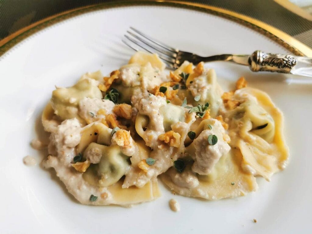 pansotti with walnut sauce recipe from Liguria