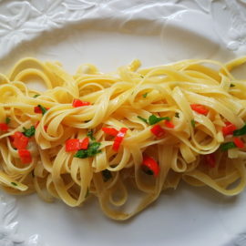 pasta aglio, olio, peperoncino