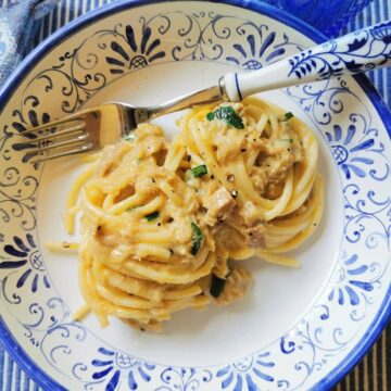 pasta with tuna carbonara