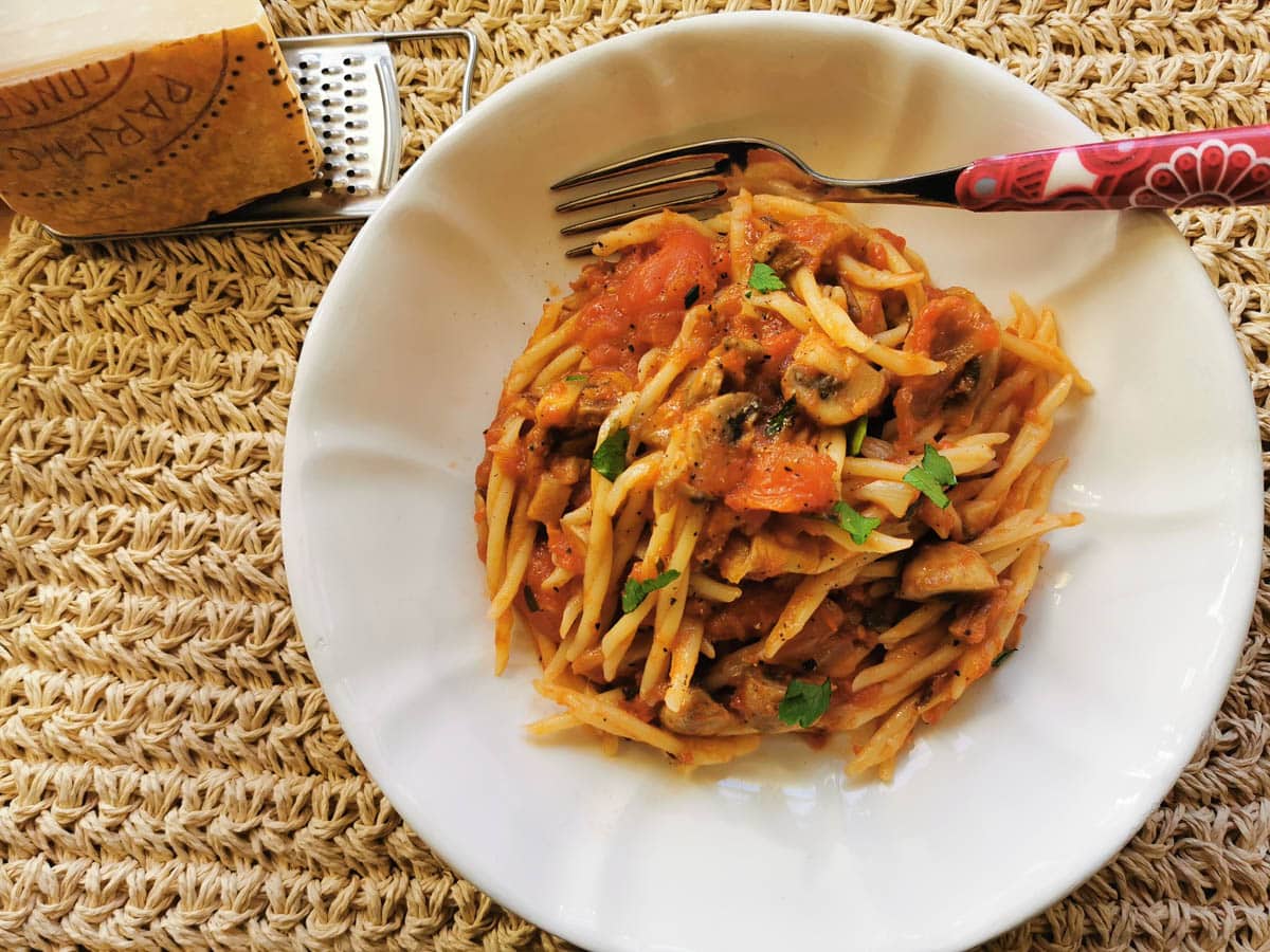 Genovese mushroom ragu