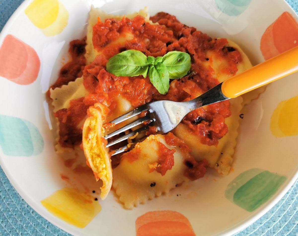 Sardinian ricotta ravioli with saffron and lemon.