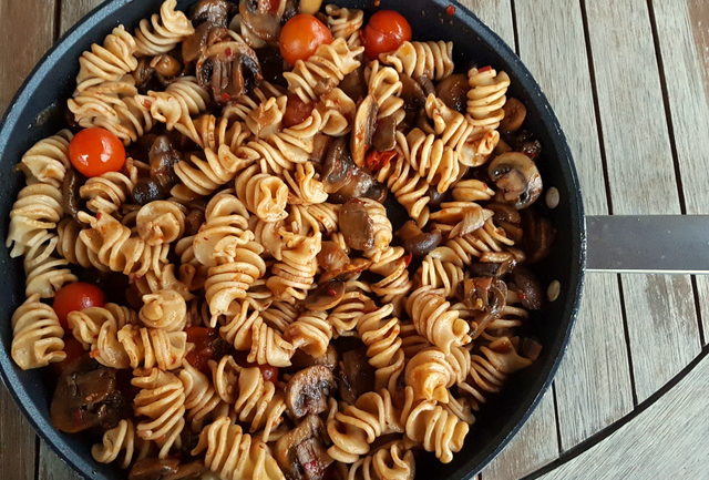 Senatore Cappelli organic whole wheat pasta with Nduja and mushrooms 