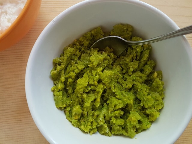 ready pistachio pesto