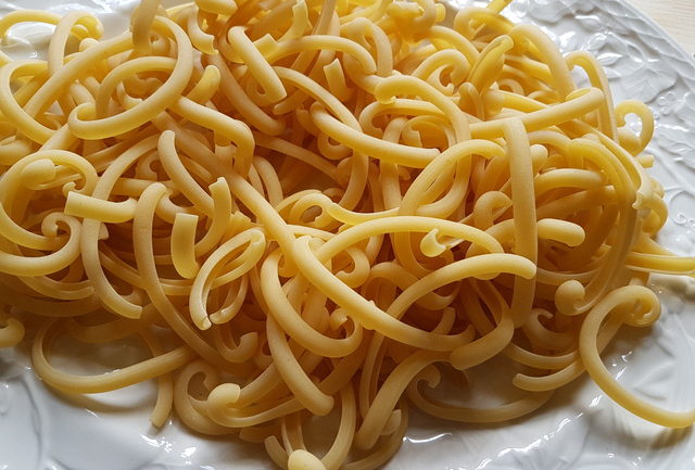 Spaccatelle pasta 